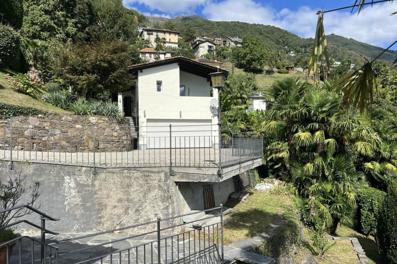 Exklusive "Frank-Villa" mit Gästehaus, Swimmingpool und weitläufigem Grundstück (36)