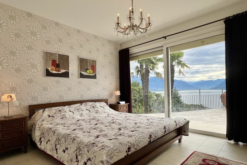 Exklusive "Frank-Villa" mit Gästehaus, Swimmingpool und weitläufigem Grundstück (7)