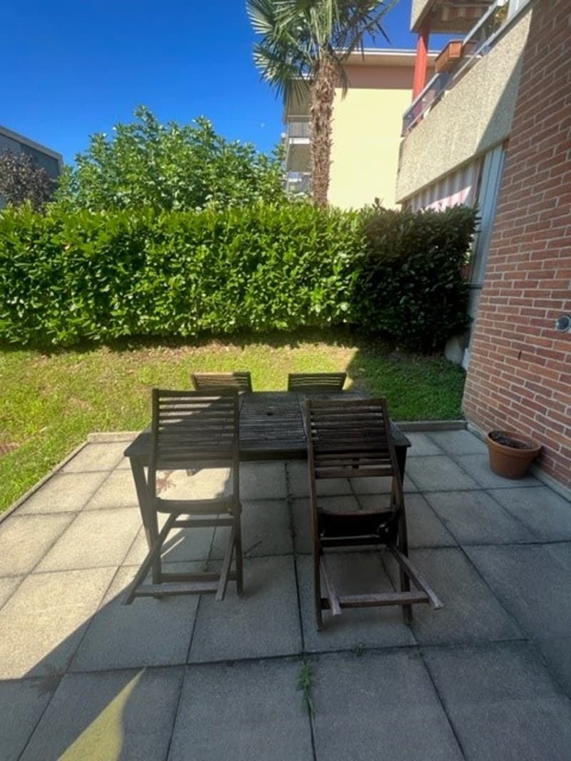 Office/medical studio/beauty studio possibly already furnished (5)