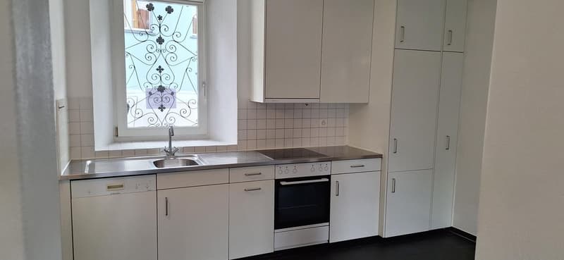 Quartino - Maison unifamiliale avec jardin à louer dans un quartier calme (2)