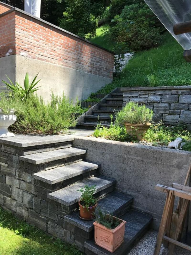 Belle maison dans un quartier résidentiel (11)