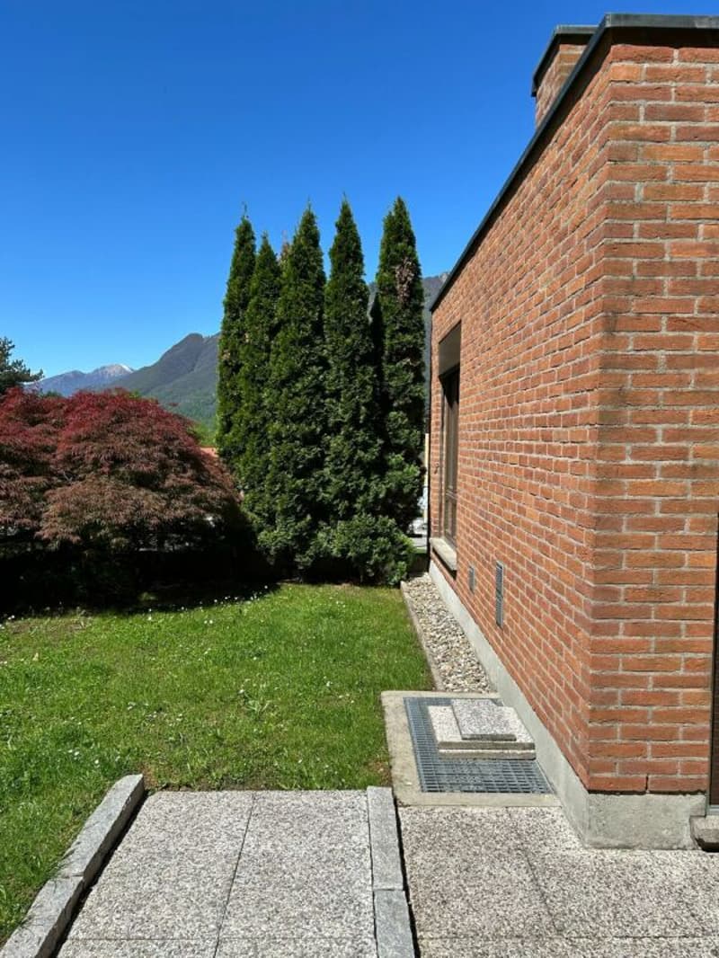 Belle maison dans un quartier résidentiel (14)