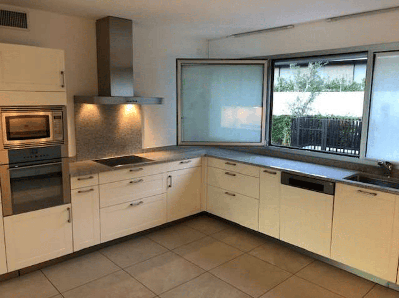 Duplex fabuleux et spacieux avec vue sur le lac de Lugano (7)