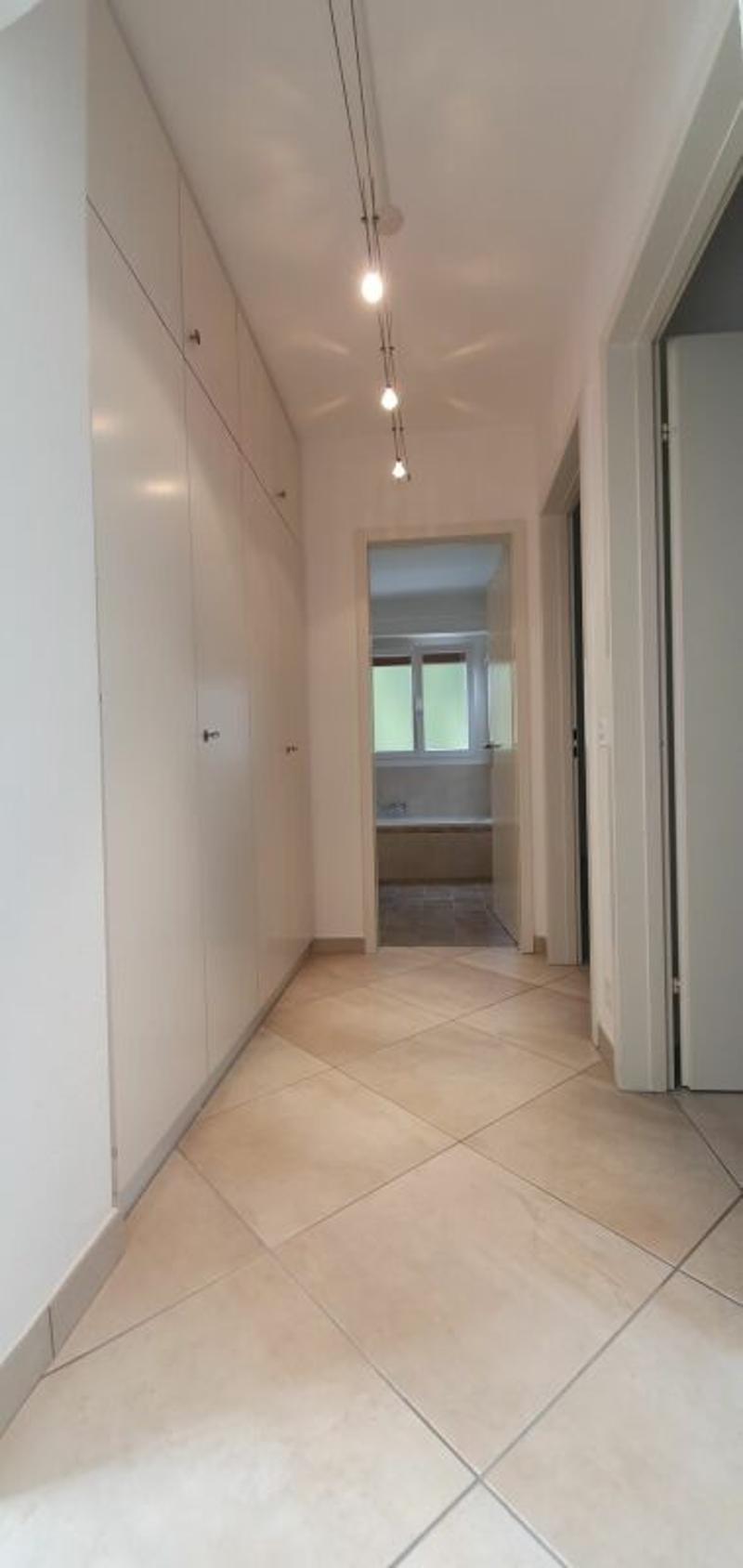 Appartement lumineux et bien structuré (7)