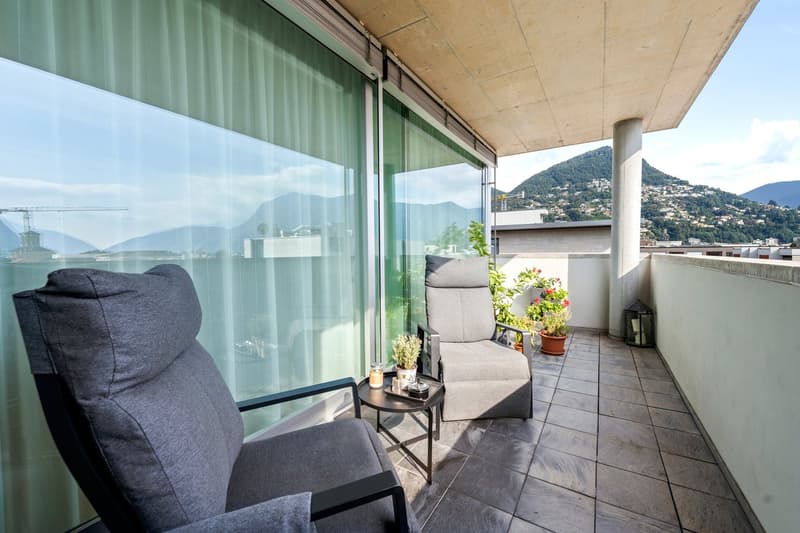 Dachgeschoss in Lugano Stadtzentrum zum Verkauf (2)