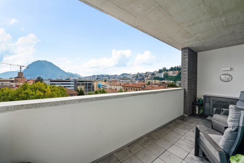 Dachgeschoss in Lugano Stadtzentrum zum Verkauf (3)