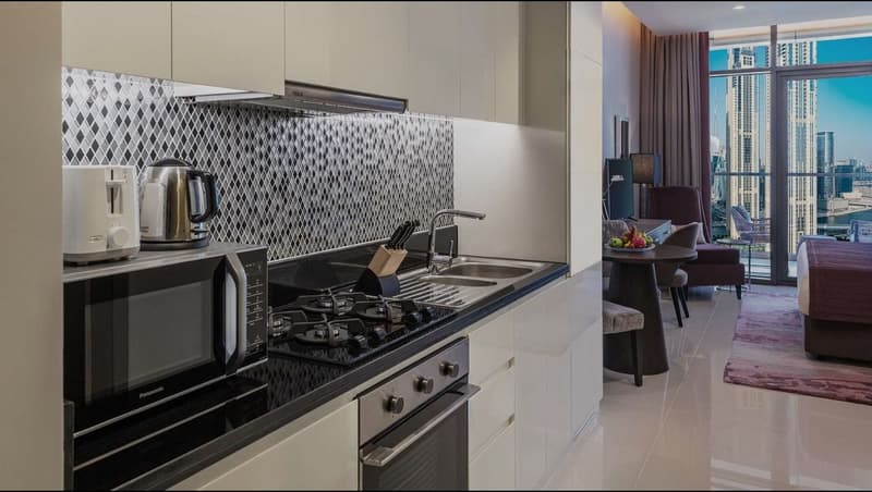 Luxurious Furnished Apartments in Aykon City Tower B Dubai (3)