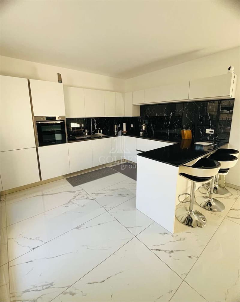 Elegante  4.5 locali con giardino privato a Viganello (5)