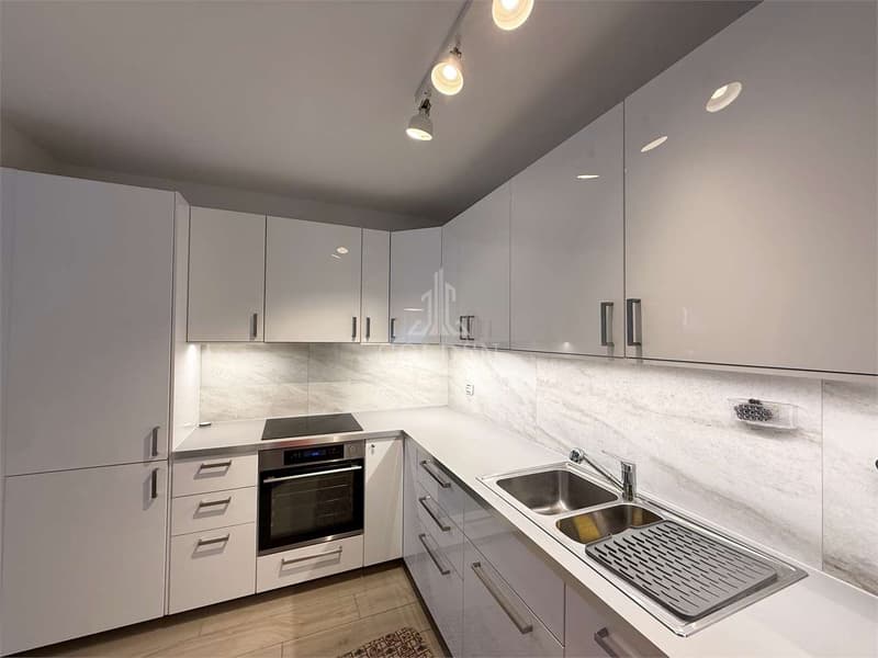 2.5 room apartment completely renovated (1)