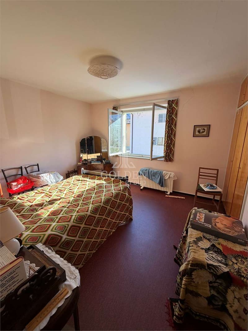 Detached house with large plot in Aquila-Blenio (6)
