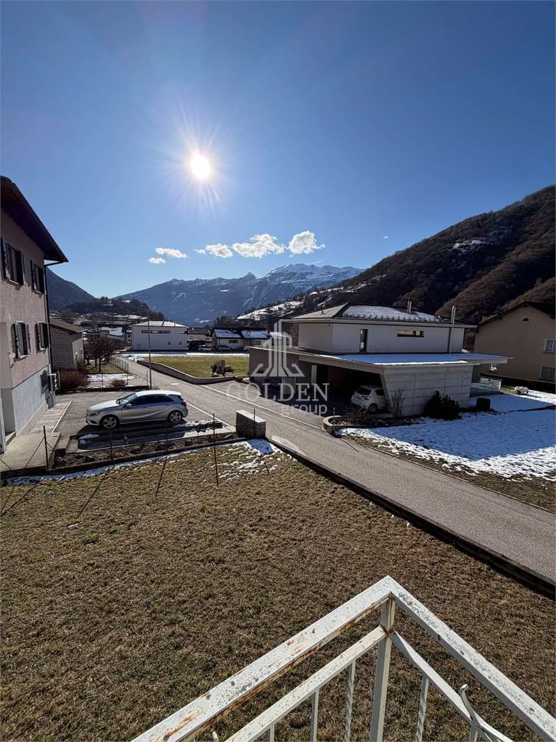 Detached house with large plot in Aquila-Blenio (4)