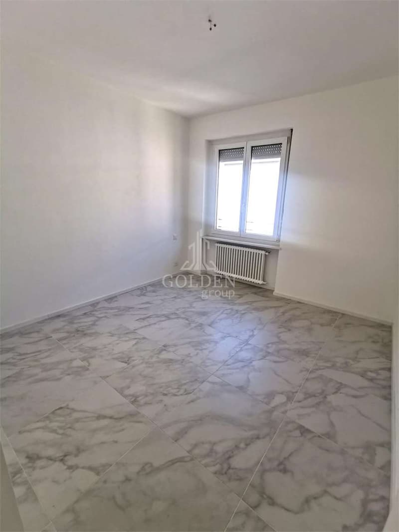 Renovierte 3.5 Zimmer und Parkplatz (6)