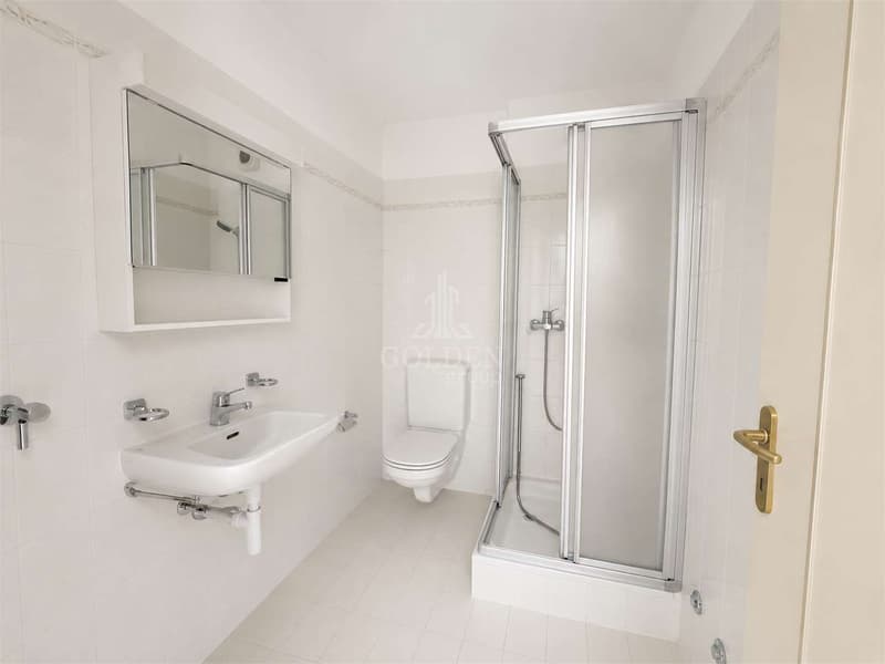 Appartement spacieux de 4,5 pièces avec jardin privé (9)