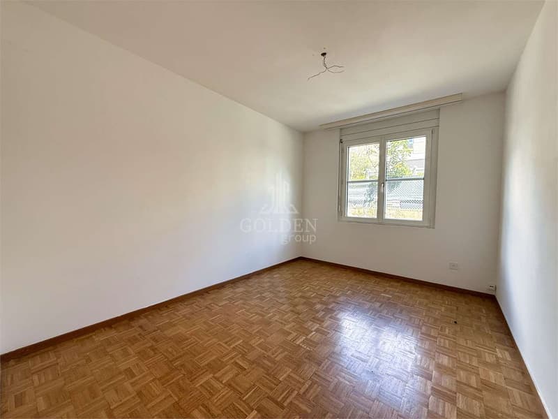 Appartement spacieux de 4,5 pièces avec jardin privé (8)