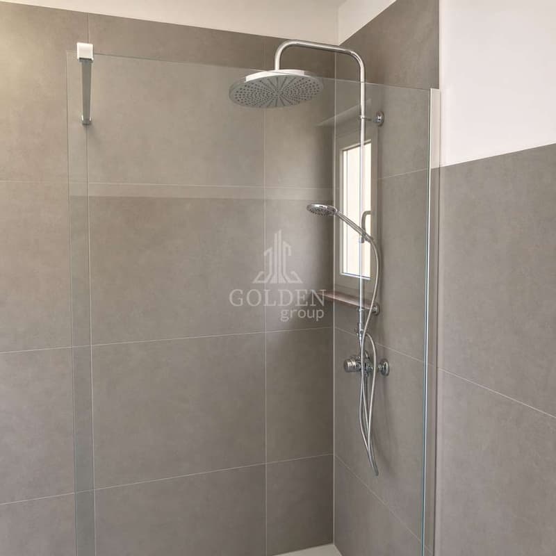 Spacious 4.5-room apartment with private garden in Tremona renovated (9)