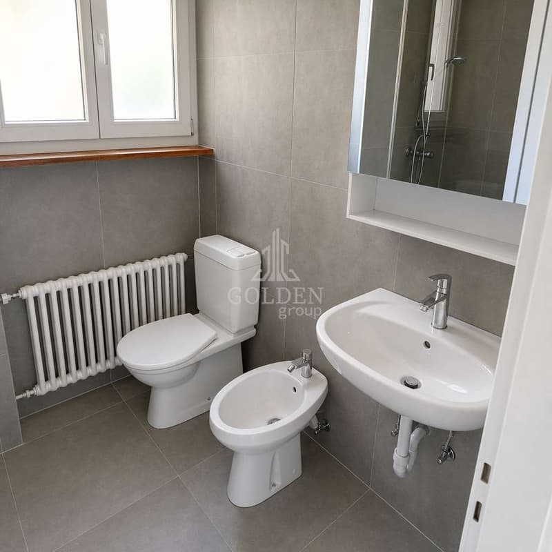 Spacious 4.5-room apartment with private garden in Tremona renovated (11)