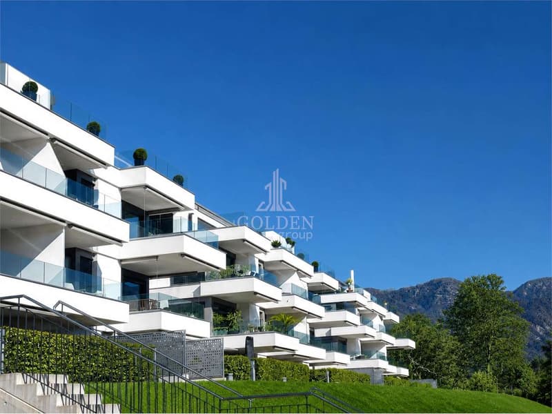 Penthouse with panoramic terrace and private pool (12)
