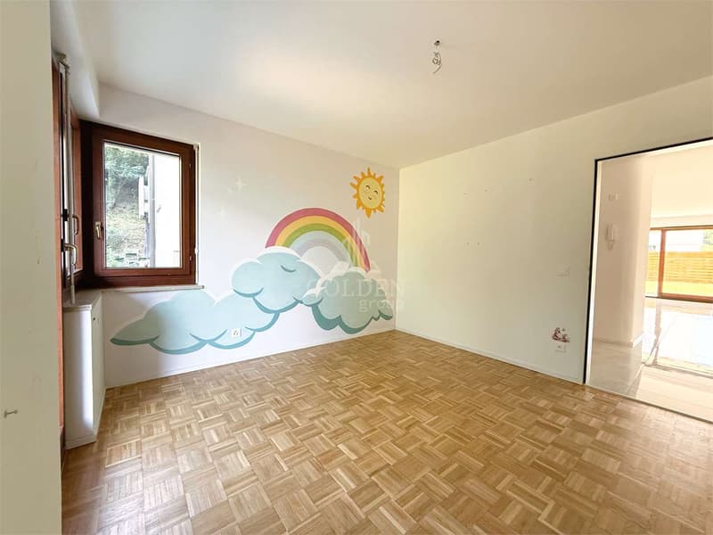 Ampio 3.5 locali ristrutturato con giardino privato (6)