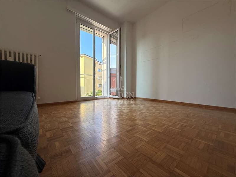 Luminoso appartamento di 4.5 locali a Massagno, con 2 balconi e posto (2)