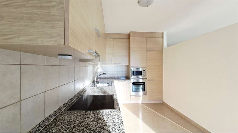 3.5 locali con possibilità di residenza secondaria (5)