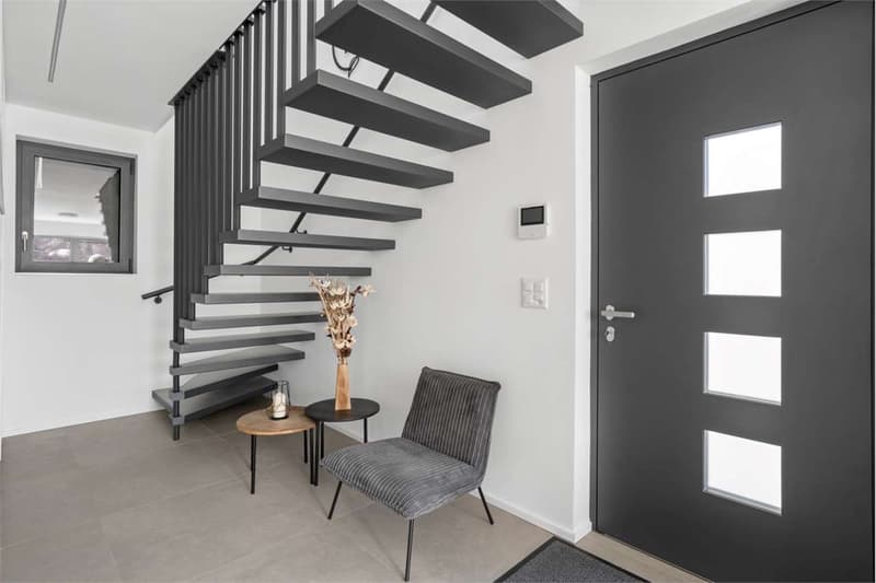 New modern villa + 2.5 independent units | 8 parking spaces (13)