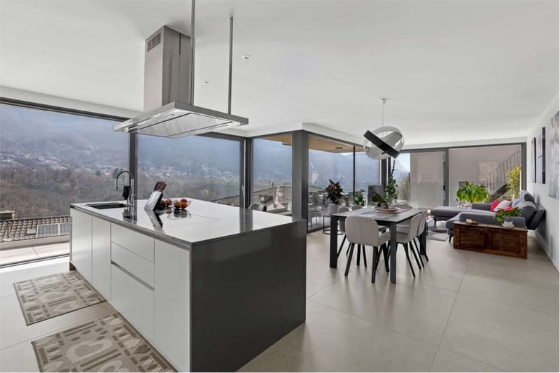 New modern villa + 2.5 independent units | 8 parking spaces (2)