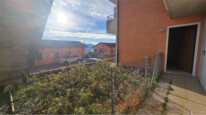 Modernes Apartment mit 2.5 Zimmern, Terrasse und Garten - Vernate (9)