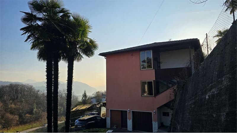Casa bifamiliare - Attico panoramico con appartamento a reddito (3)