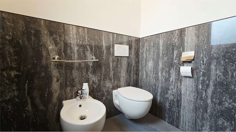 Moderna villetta bifamiliare con 2 appartamenti (9)