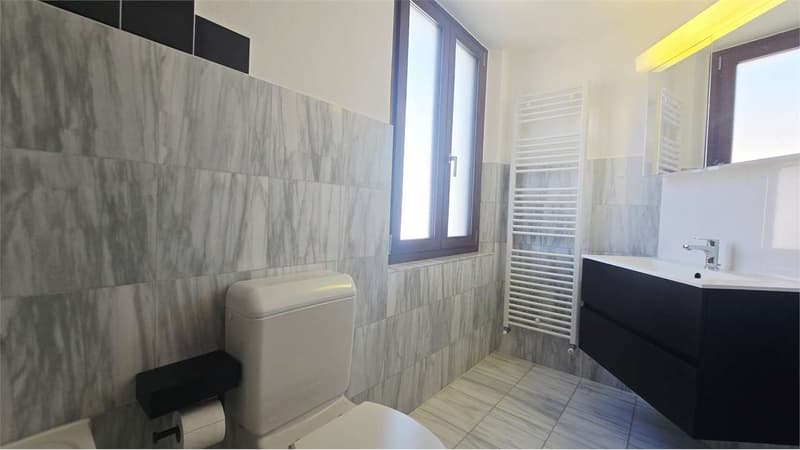 Nucleo di Vezia: casa 3 livelli rinnovata con charme ticinese (12)