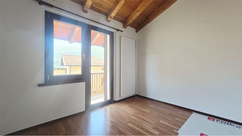 Nucleo di Vezia: casa 3 livelli rinnovata con charme ticinese (3)