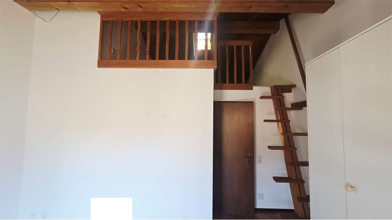 Nucleo di Vezia: casa 3 livelli rinnovata con charme ticinese (5)