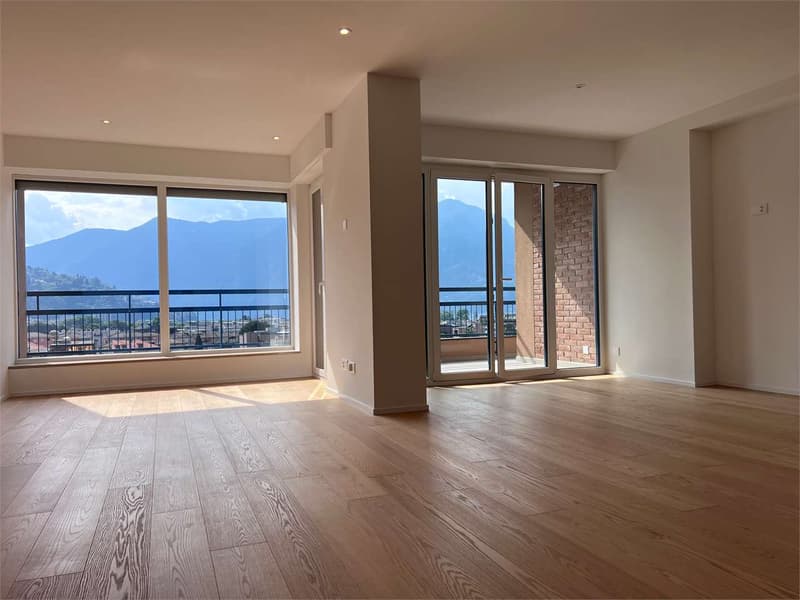 Lugano - Elegante 4.5 locali con vista lago | Vendita & Rent to Buy (1)