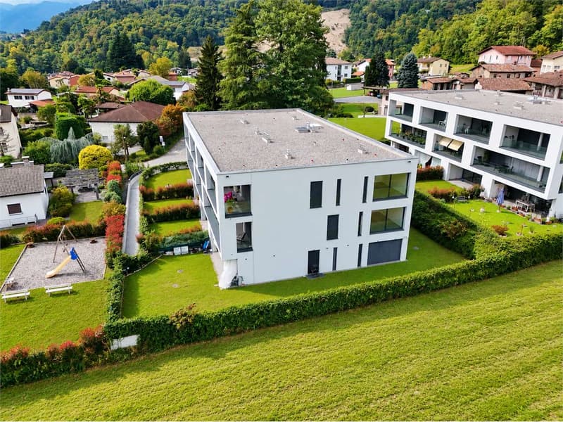 Moderno appartamento 2.5 locali con terrazza nella Residenza Due Laghi (12)