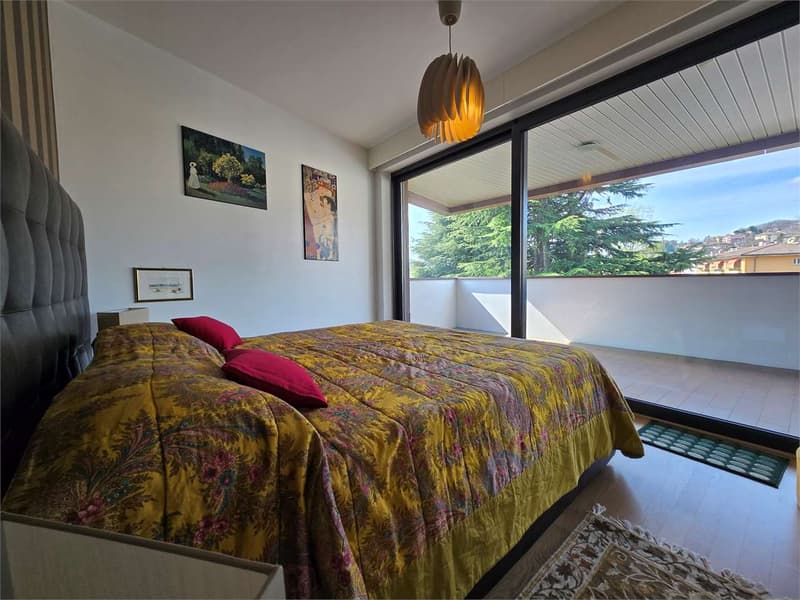Elegante 4.5 con terrazza e lavanderia in casa (4)