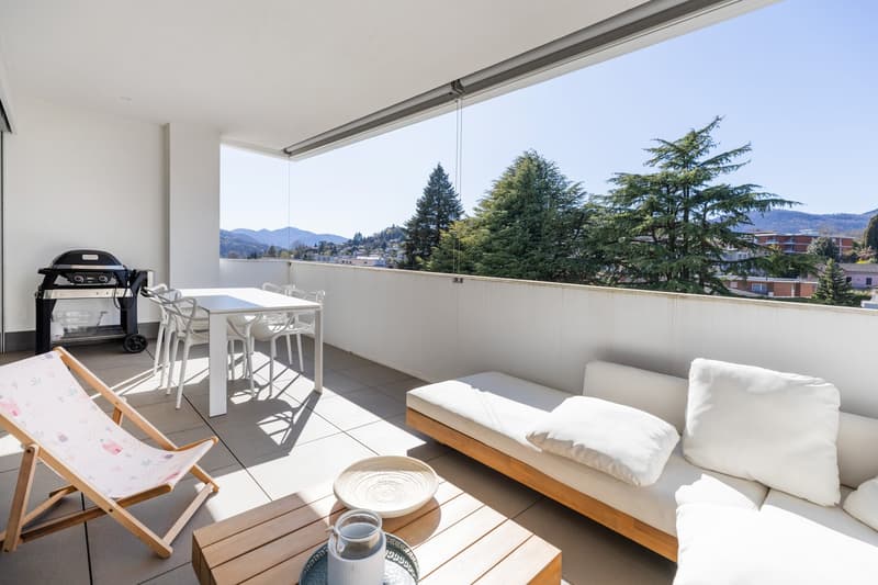 Appartamento attico di 4.5 locali con vista aperta a Lugano-Besso (14)