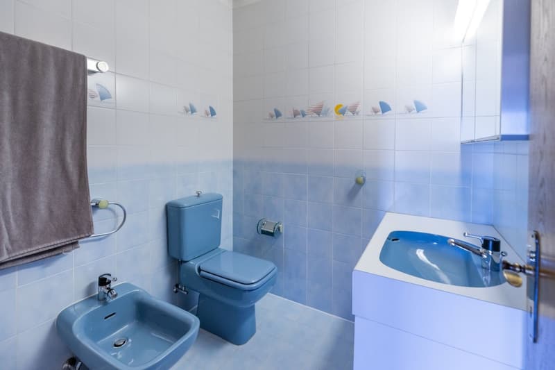 Elegantes Einfamilienhaus mit 6.5 Zimmern in Davesco-Soragno (14)