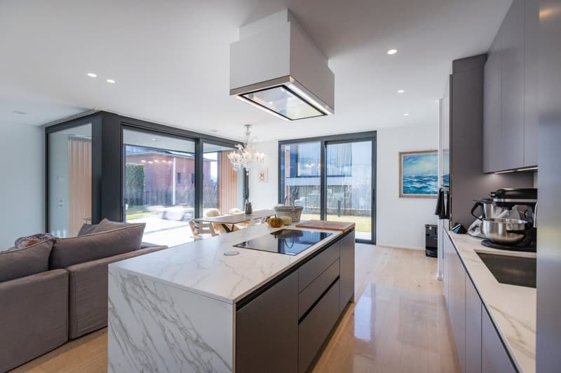 Splendido appartamento duplex di 4.5 locali di recente costruzione a Comano (10)