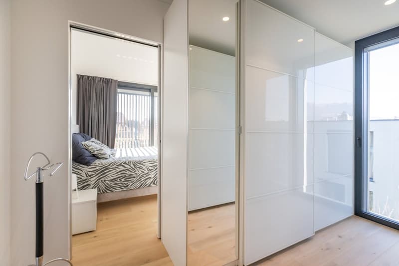 Splendido appartamento duplex di 4.5 locali di recente costruzione a Comano (4)