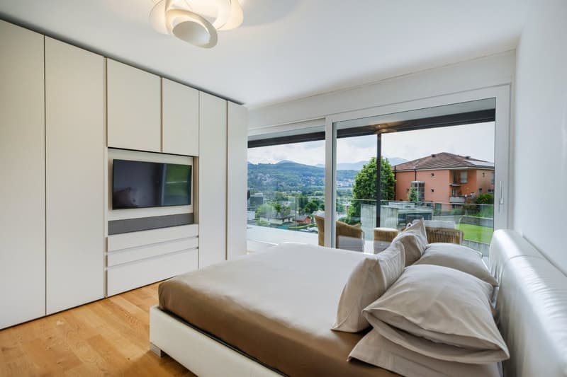 Esclusivo Appartamento Duplex di 5.5 locali a Manno – Modernità e Vista Panoramica (11)