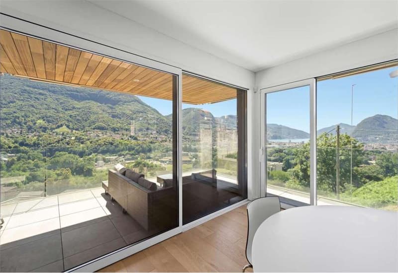 Votre Refuge de Design avec Vue sur le Lac: Lumière, Espace et Modernité (4)