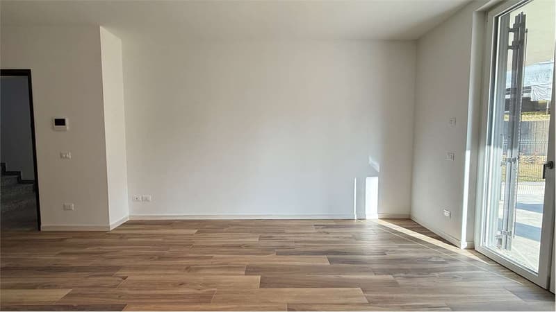 Three-room apartment with garden and exclusive services (9)