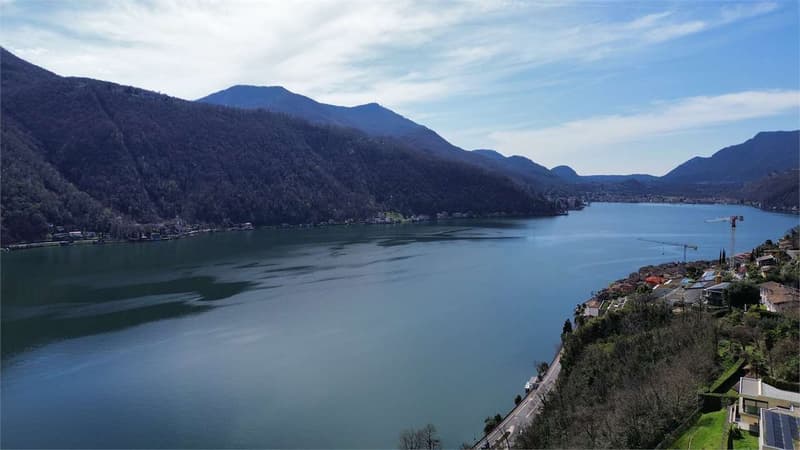 Spacious and Bright Head Villa with Unbeatable Lake View - Rent to Buy (9)