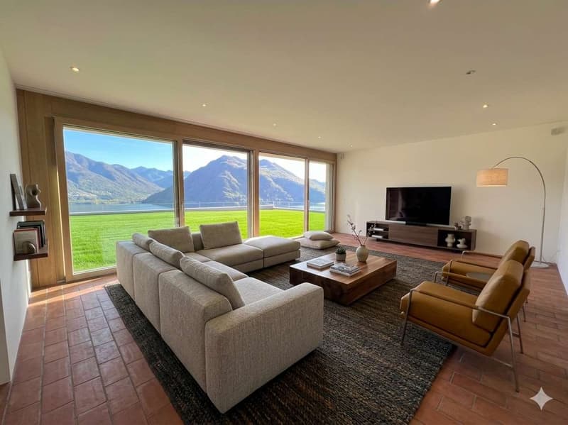 Spacious and Bright Head Villa with Unbeatable Lake View - Rent to Buy (5)