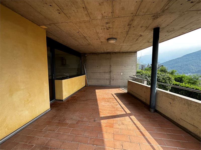 Bright and spacious head house with lake view and garden - Rent to buy (12)
