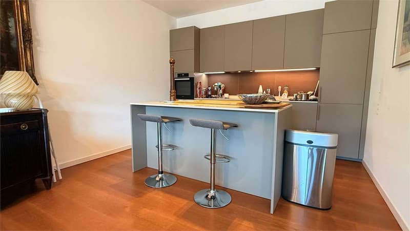 Exklusives 3.5-Zimmer-Wohnung mit großer Terrasse und Seeblick (7)