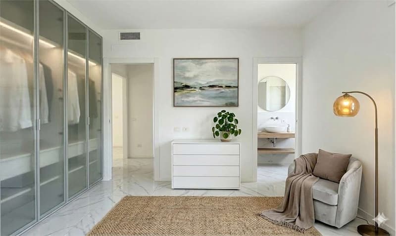 Bizzarone - Residenza Panorama: Three-room apartment with terrace, pool and view (12)