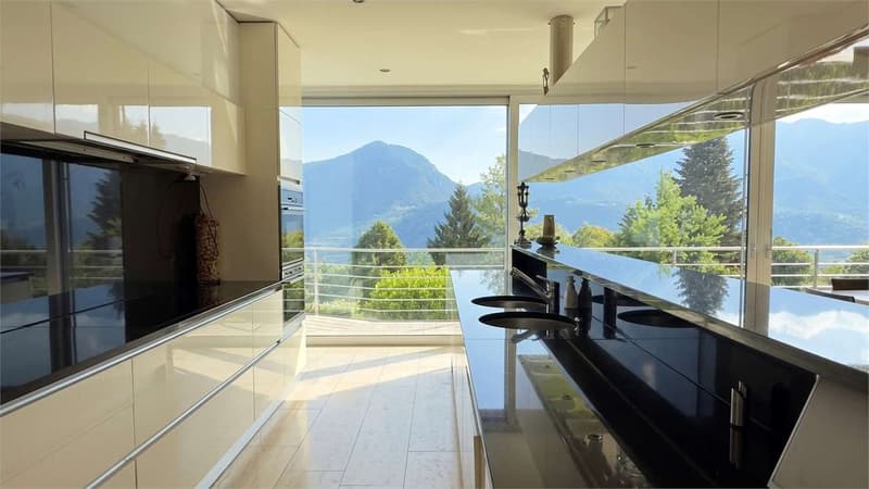 The luxury of the two lakes: your new home (4)