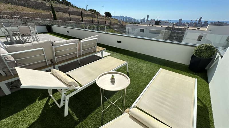 Appartement de luxe avec vue sur mer : Vue imprenable, piscine & détente (2)