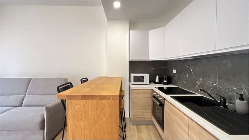 Affittasi a Como: Il tuo pied-à-terre ideale! (2)